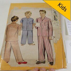 McCalls 5020 clothing pattern size 6 (problems) Sleep Clothes